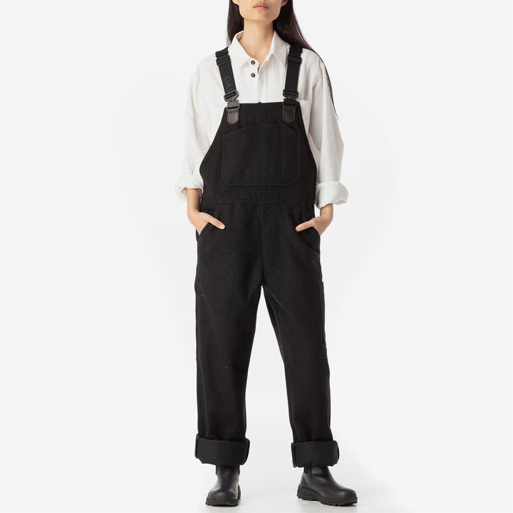 Pants Unisex TESTUGGINE MARGINATA PANNO SARDO Overall NERO CARBONE Dressed Side (jpg Rgb)		