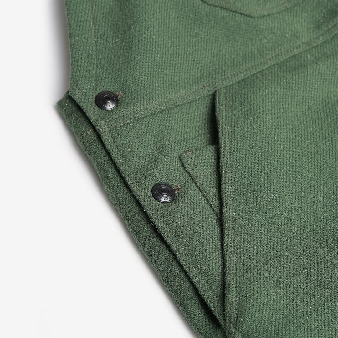 Pants Unisex TESTUGGINE MARGINATA TELA SARDA Overall VERDE GINESTRA Dressed Front (jpg Rgb)	
