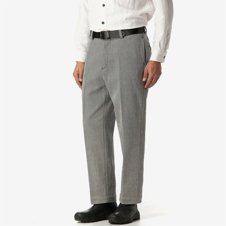 Pants Unisex GABBIANO CORSO TELA SARDA CHINO BIANCO-NERO Dressed Back (jpg Rgb)		