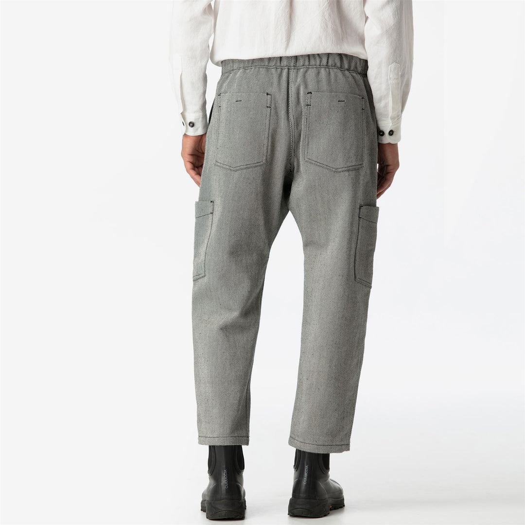 Pants Unisex NATRICE DAL COLLARE TELA SARDA CHINO BIANCO-NERO Detail (jpg Rgb)			