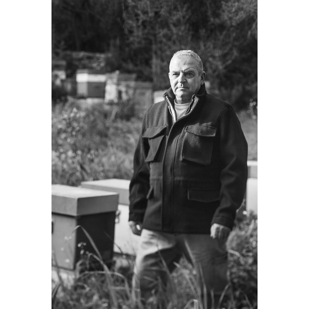 Jackets Unisex VOLPE PANNO SARDO Mid NERO CARBONE Dressed Front (jpg Rgb)	