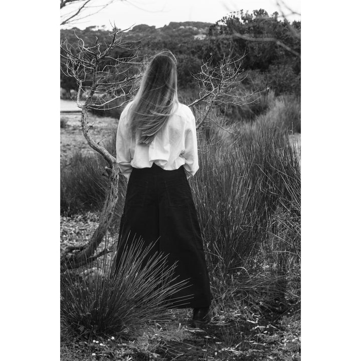 Skirts Woman ALBANELLA MINORE FUSTAGNO Longuette NERO CARBONE Dressed Front (jpg Rgb)	