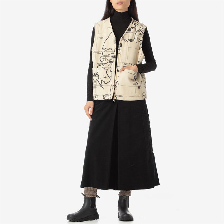 Dresses Unisex MARTIN PESCATORE PANNO SARDO STAMPATO Waistcoat BIANCO-NERO Dressed Back (jpg Rgb)		