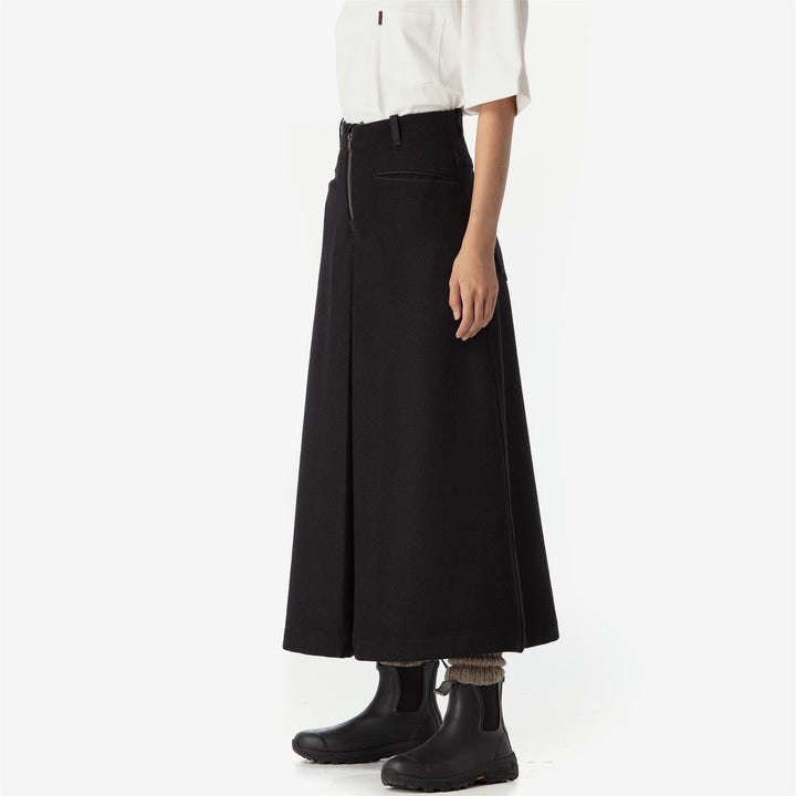 Skirts Woman AIRONE BIANCO MAGGIORE PANNO SARDO Longuette NERO CARBONE Dressed Back (jpg Rgb)		