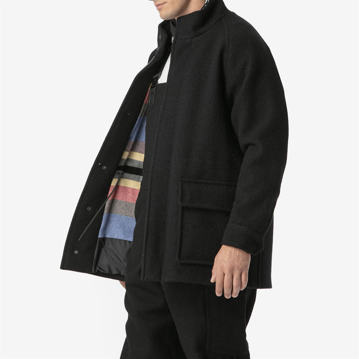 Jackets Unisex CAVALIERE ITALIA PANNO SARDO Mid NERO CARBONE Dressed Back (jpg Rgb)		