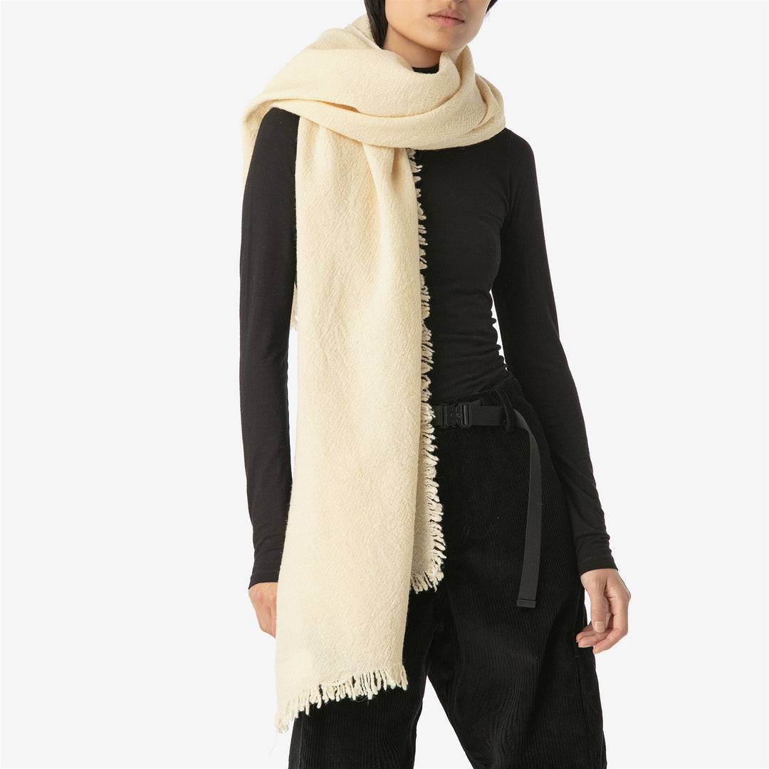 Scarves Unisex GARZETTA LANA SARDA SCARF BIANCO GREGGE Dressed Back (jpg Rgb)		