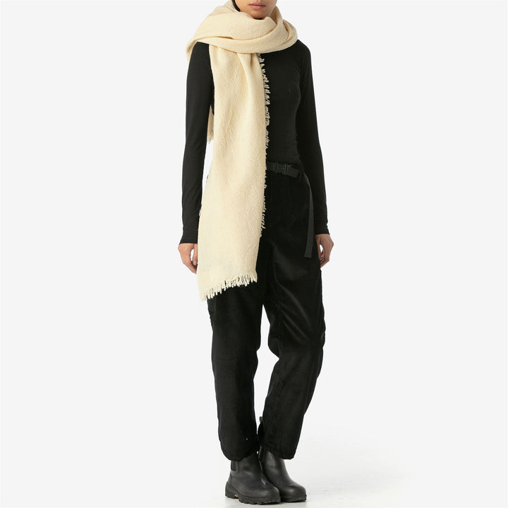 Scarves Unisex GARZETTA LANA SARDA SCARF BIANCO GREGGE Dressed Side (jpg Rgb)		